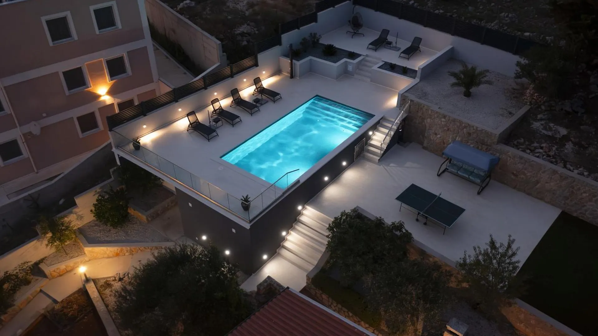 Apartment Lina - Pool And Sea View Starigrad Paklenica